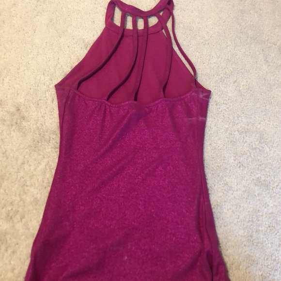 Stylish tank - Picture 3 of 4